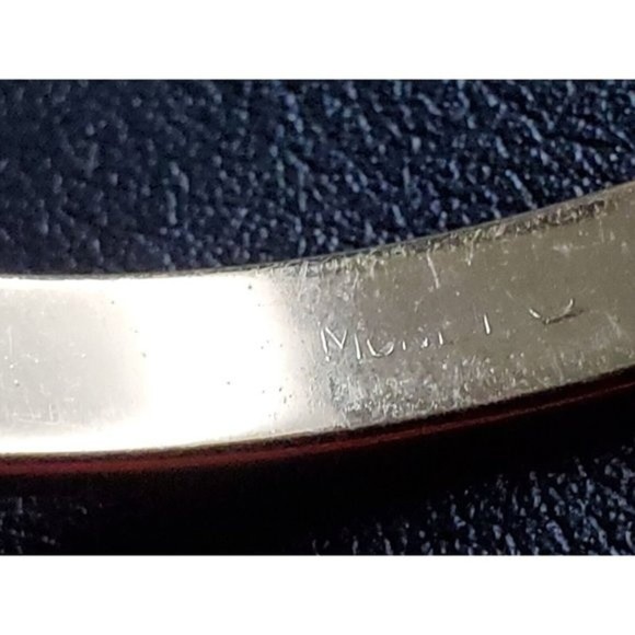 VINTAGE Monet Signed Gold-Tone Bangle Bracelet & Earrings Lot 0f 2 - 4964 - Picture 6 of 8